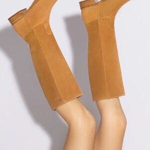 Laroude Tan suede boots